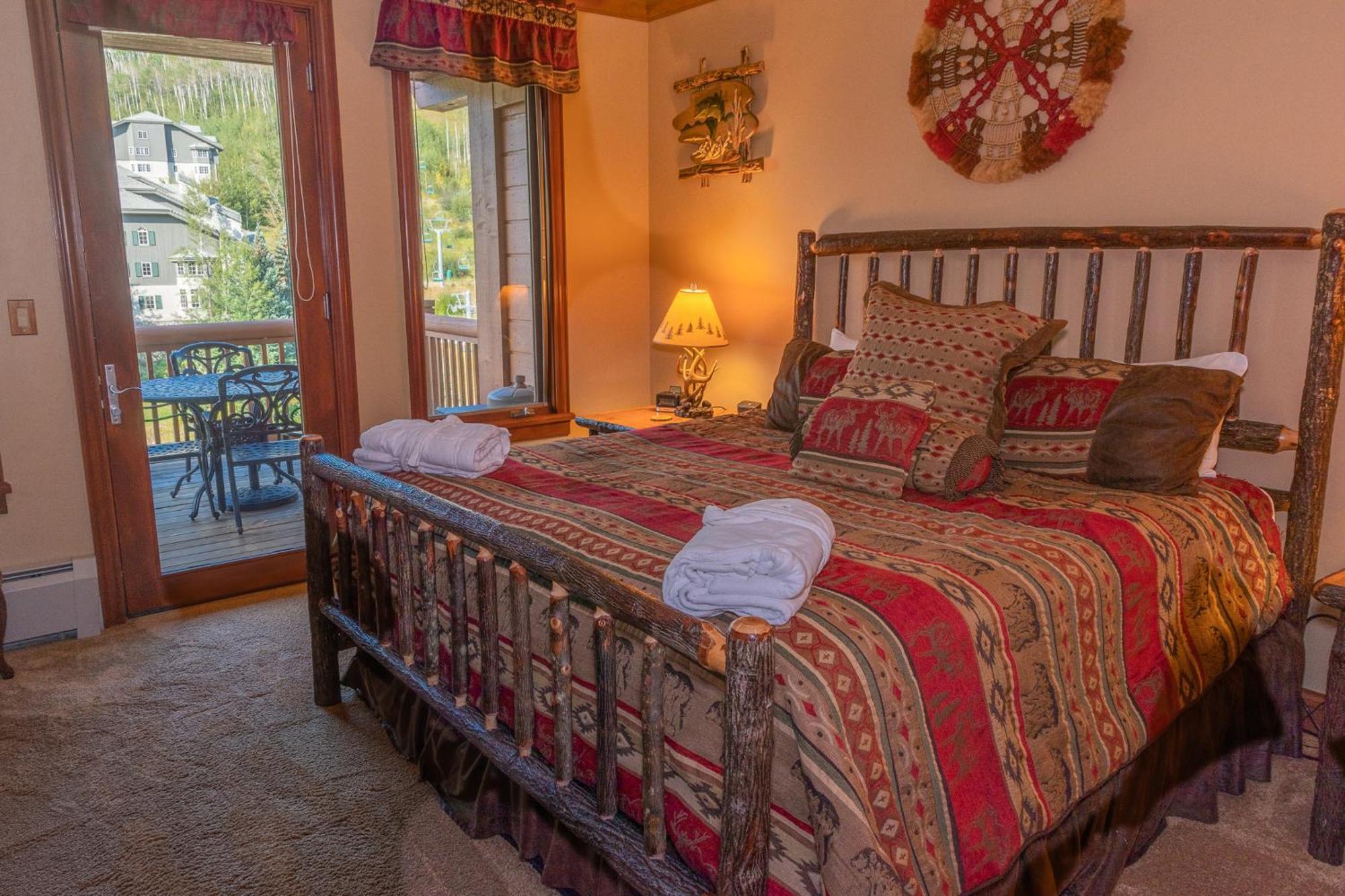 Elkhorn Lodge Эйвон Экстерьер фото