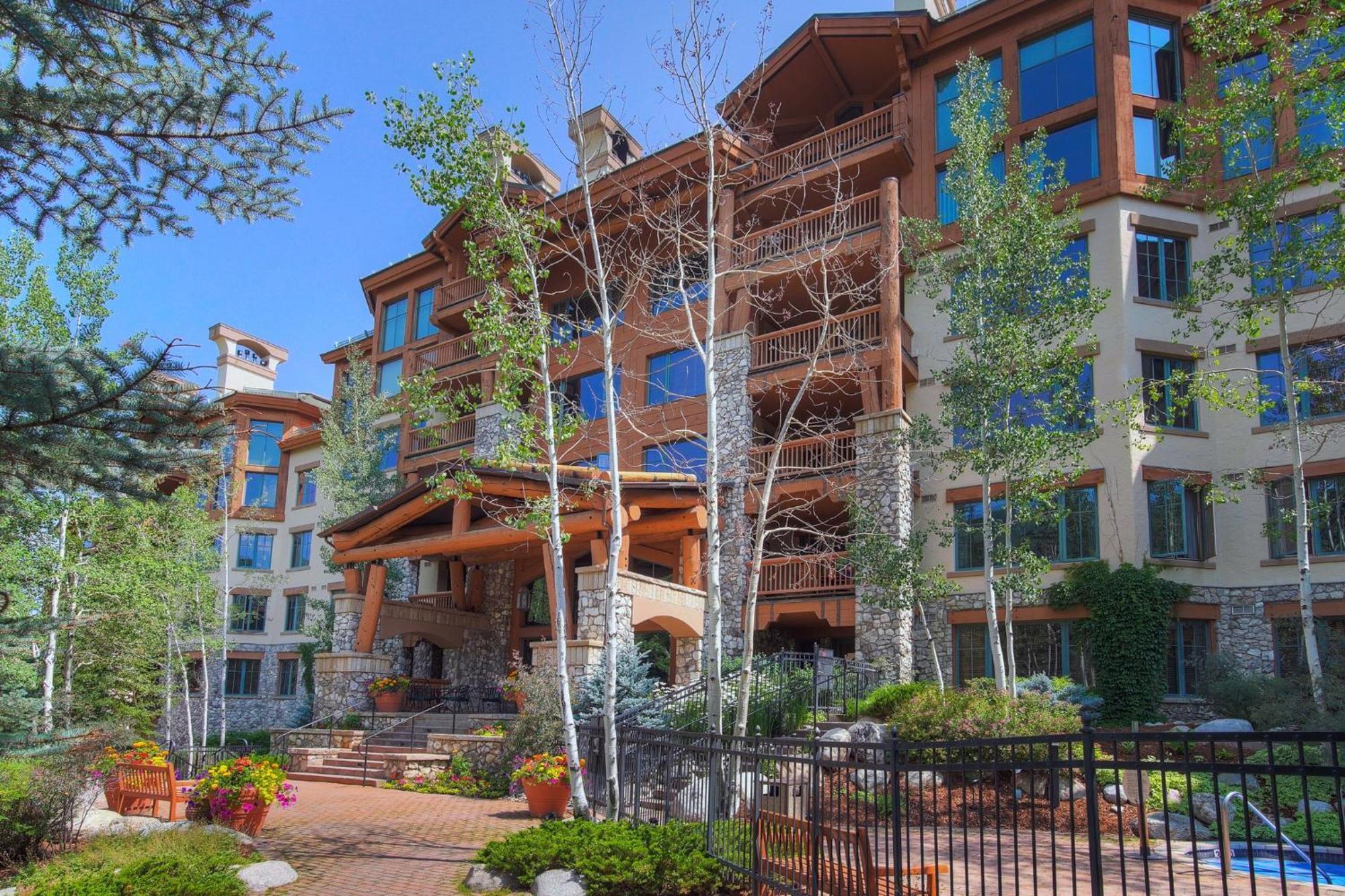 Elkhorn Lodge Эйвон Экстерьер фото