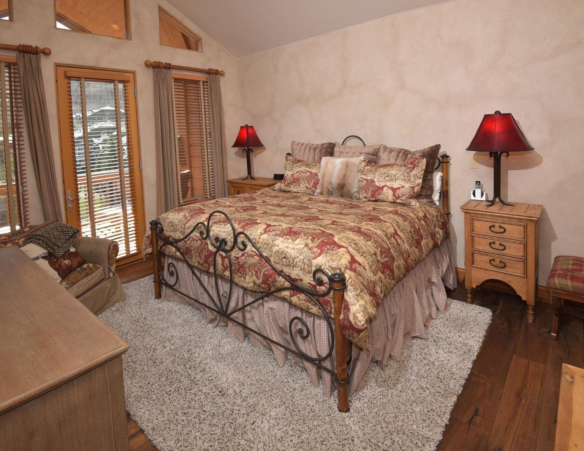 Elkhorn Lodge Эйвон Экстерьер фото