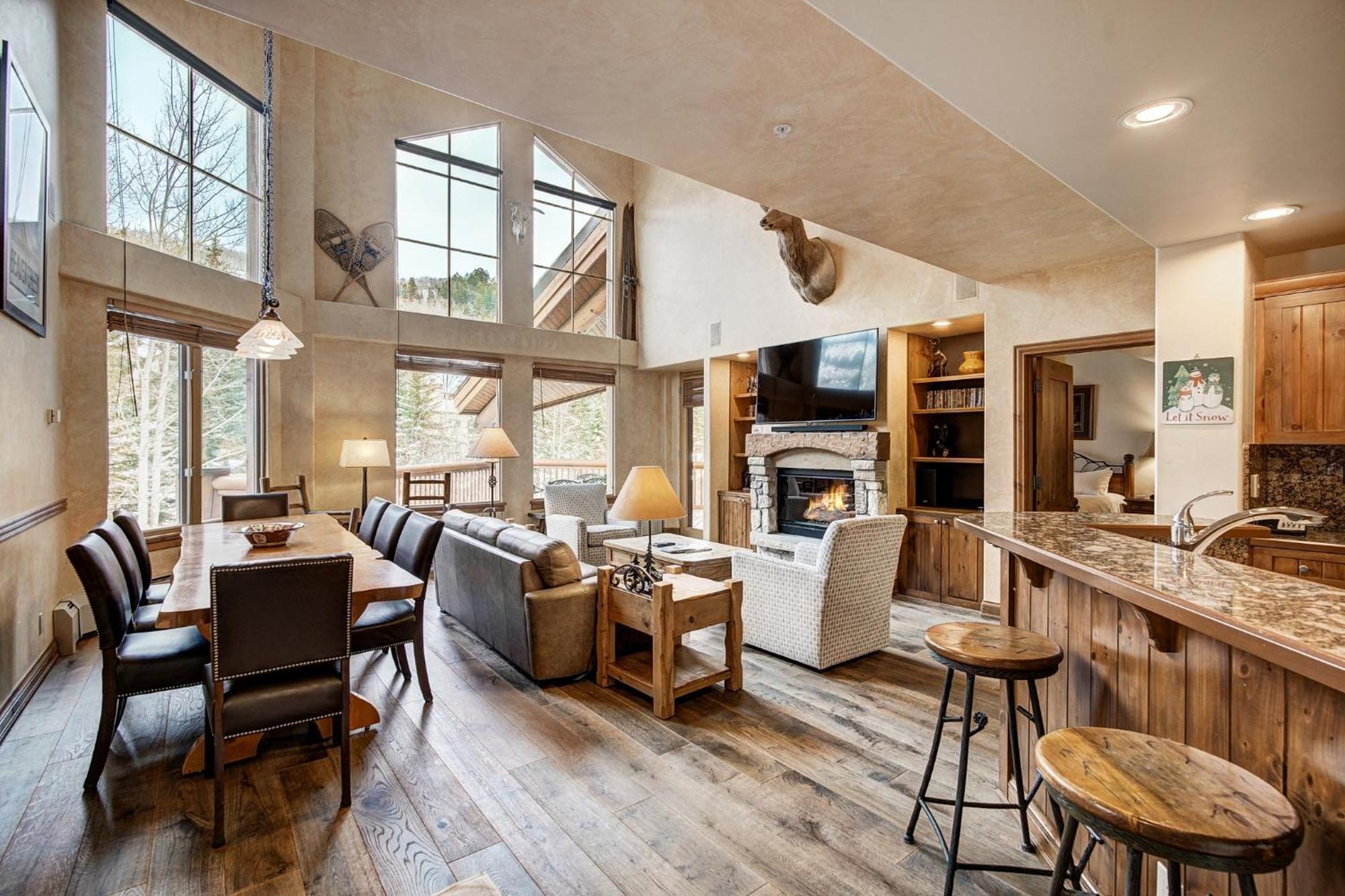 Elkhorn Lodge Эйвон Экстерьер фото